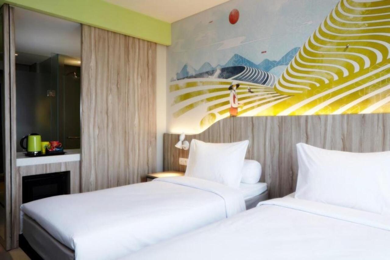 Ibis Styles Bandung Grand Central Exterior photo