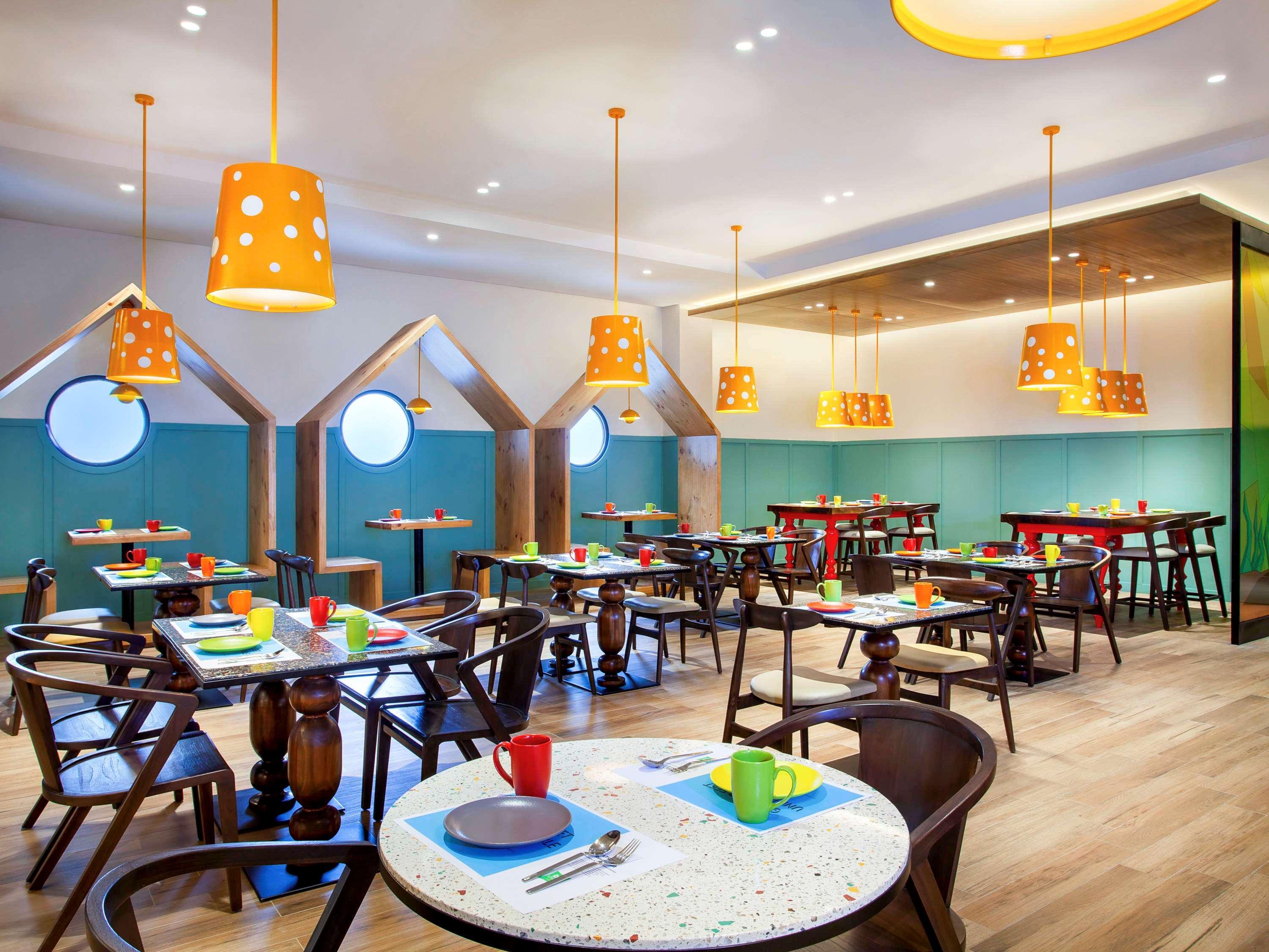 Ibis Styles Bandung Grand Central Exterior photo